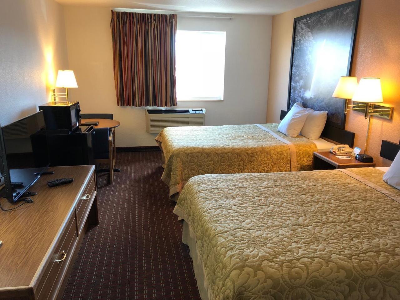 Super 8 By Wyndham The Dalles Or Exteriér fotografie